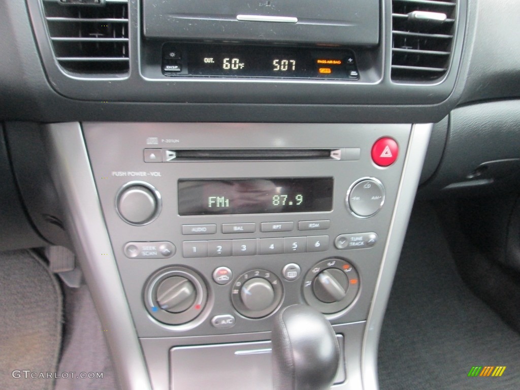 2005 Outback 2.5i Wagon - Brilliant Silver Metallic / Off Black photo #24