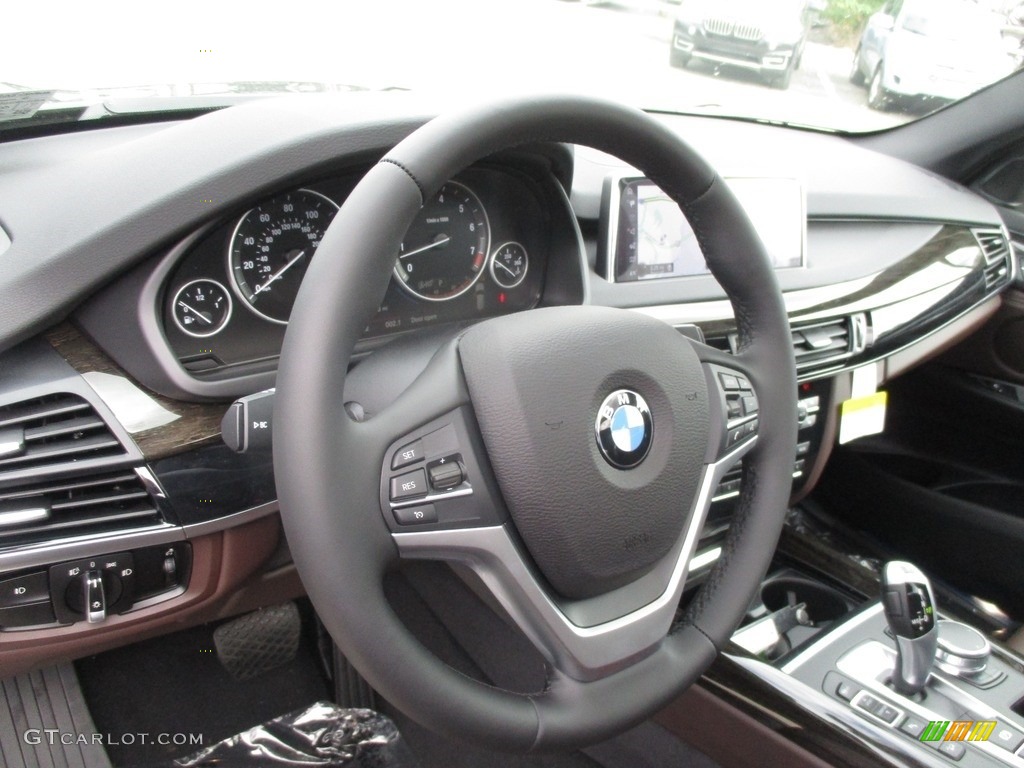 2017 BMW X5 xDrive35i Mocha Steering Wheel Photo #116346983