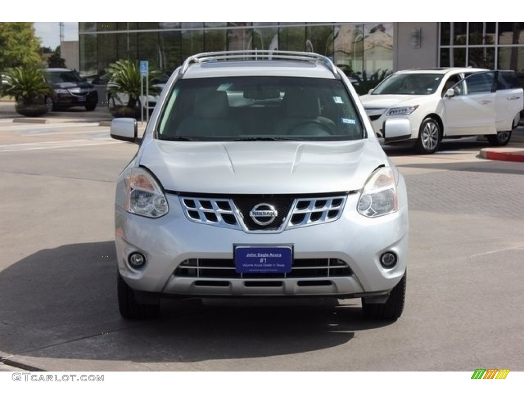 2011 Rogue SV - Silver Ice Metallic / Gray photo #2