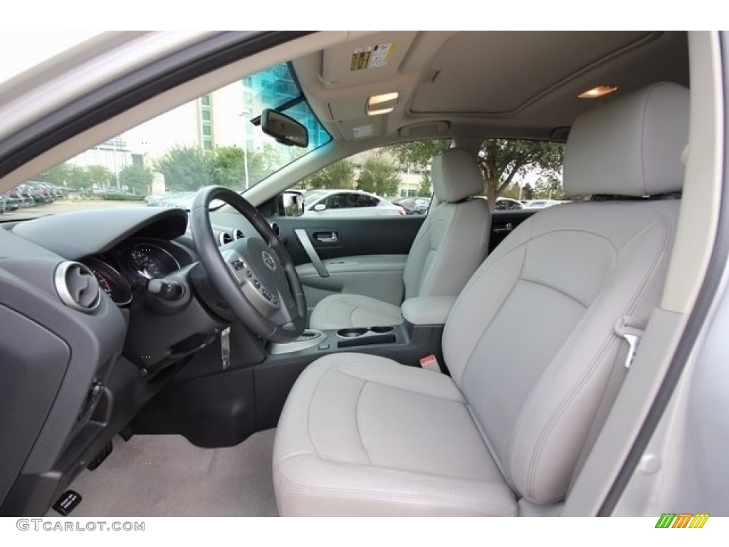2011 Rogue SV - Silver Ice Metallic / Gray photo #18