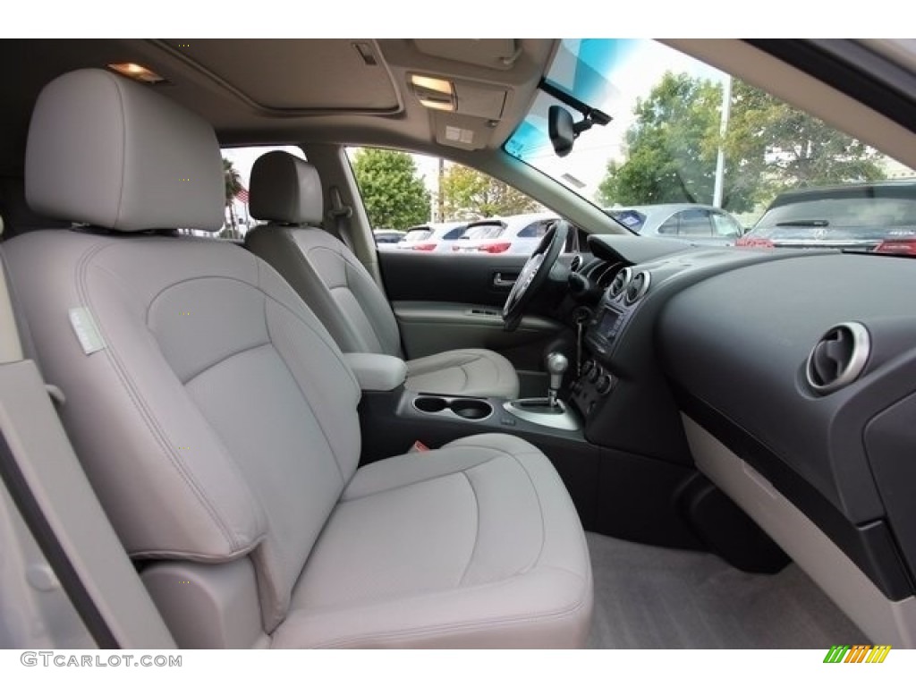 2011 Rogue SV - Silver Ice Metallic / Gray photo #25