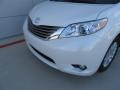 Blizzard White Pearl - Sienna XLE Photo No. 10