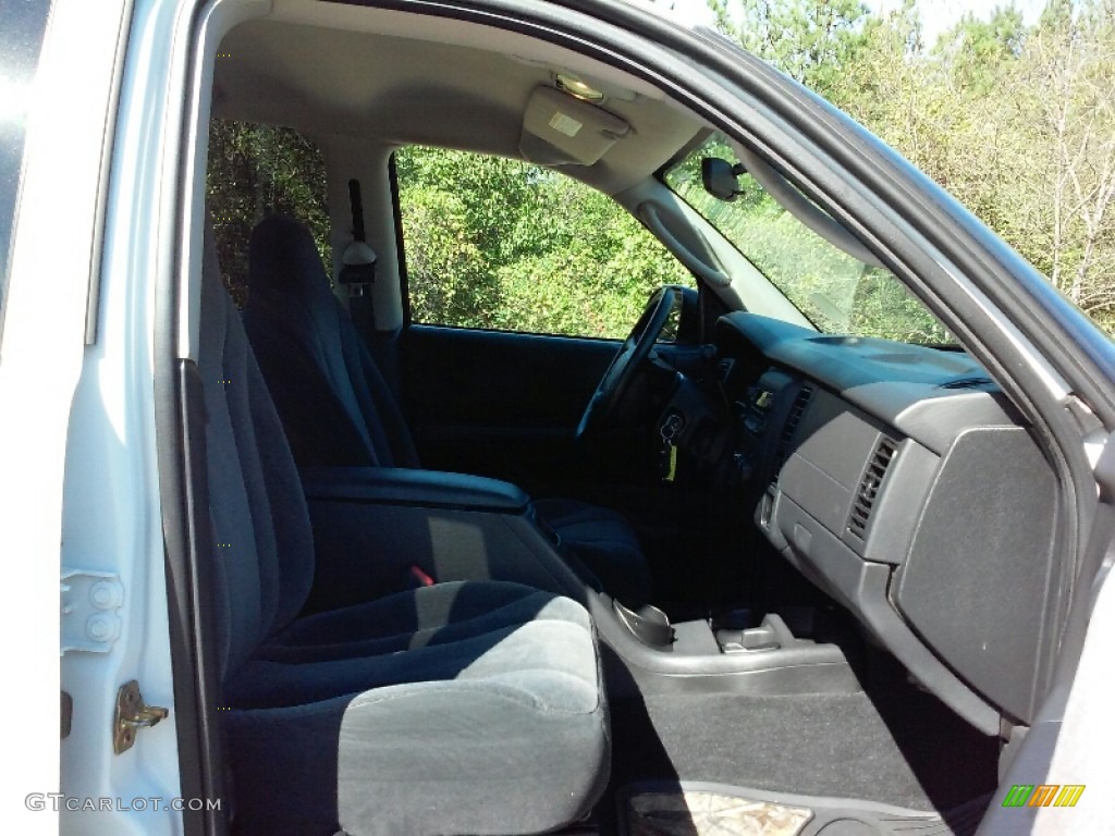 2004 Dakota SLT Quad Cab 4x4 - Bright White / Dark Slate Gray photo #13