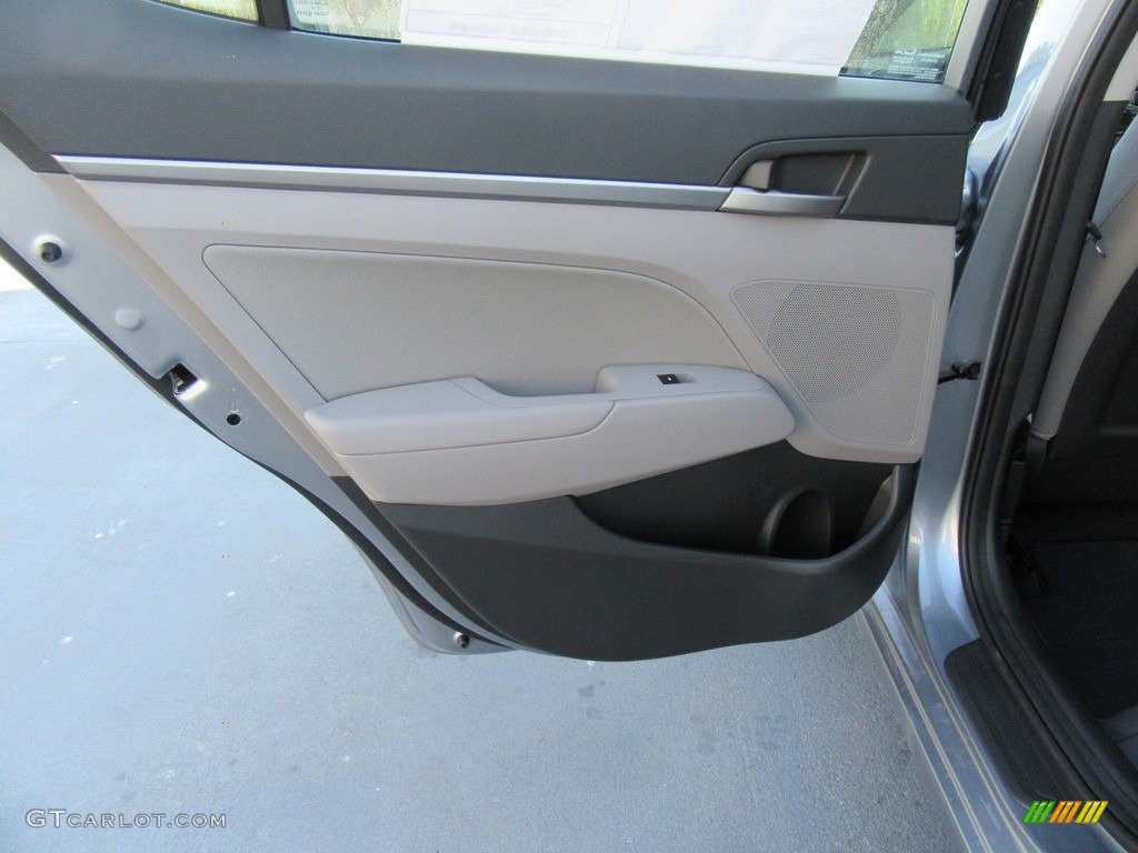 2017 Elantra SE - Gray / Gray photo #17