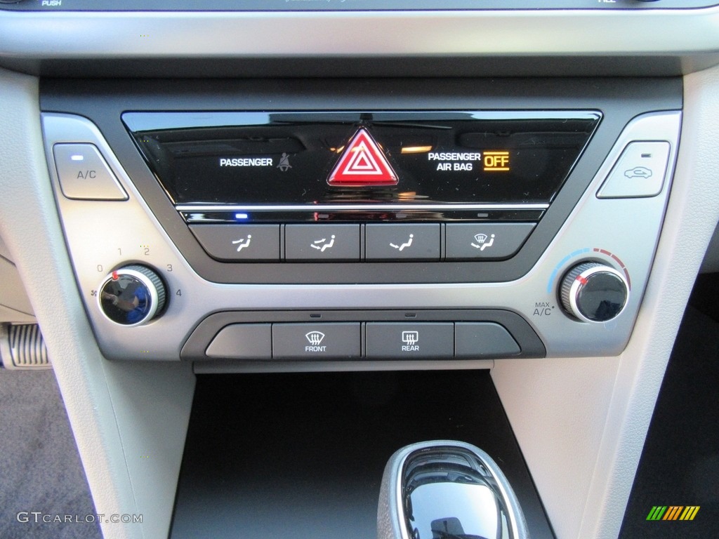 2017 Elantra SE - Gray / Gray photo #26