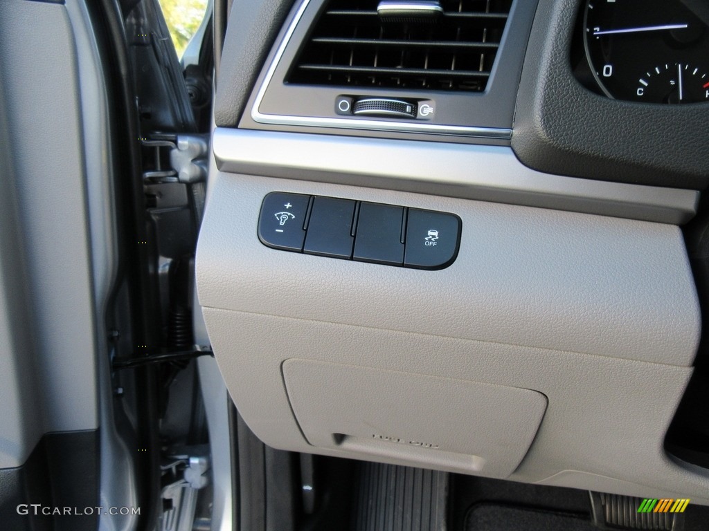 2017 Elantra SE - Gray / Gray photo #30