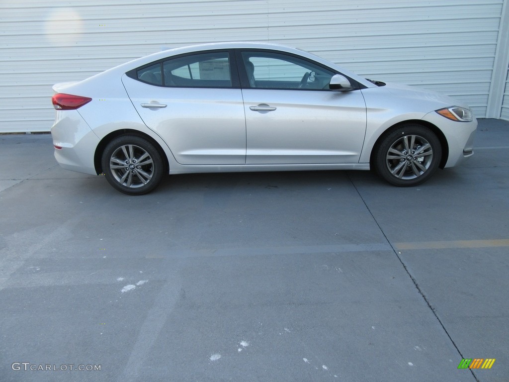 2017 Elantra SE - Silver / Gray photo #3