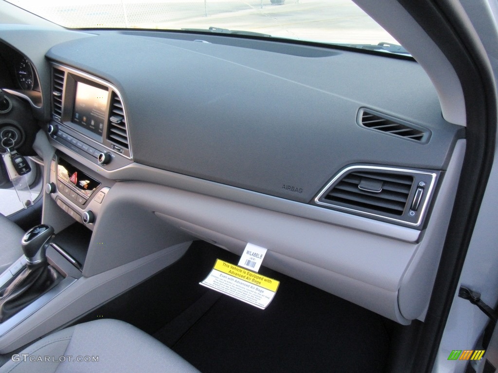 2017 Elantra SE - Silver / Gray photo #16