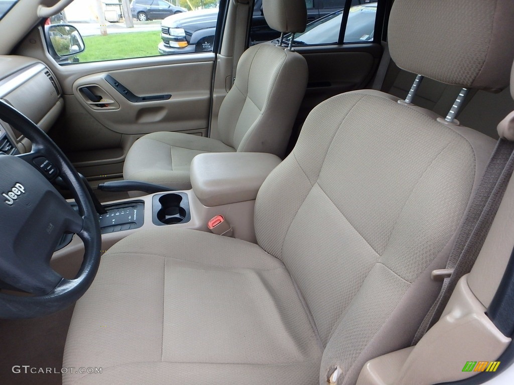 2004 Grand Cherokee Laredo 4x4 - Stone White / Sandstone photo #8