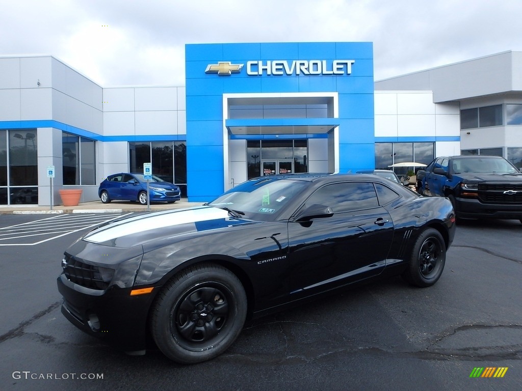 Black Chevrolet Camaro