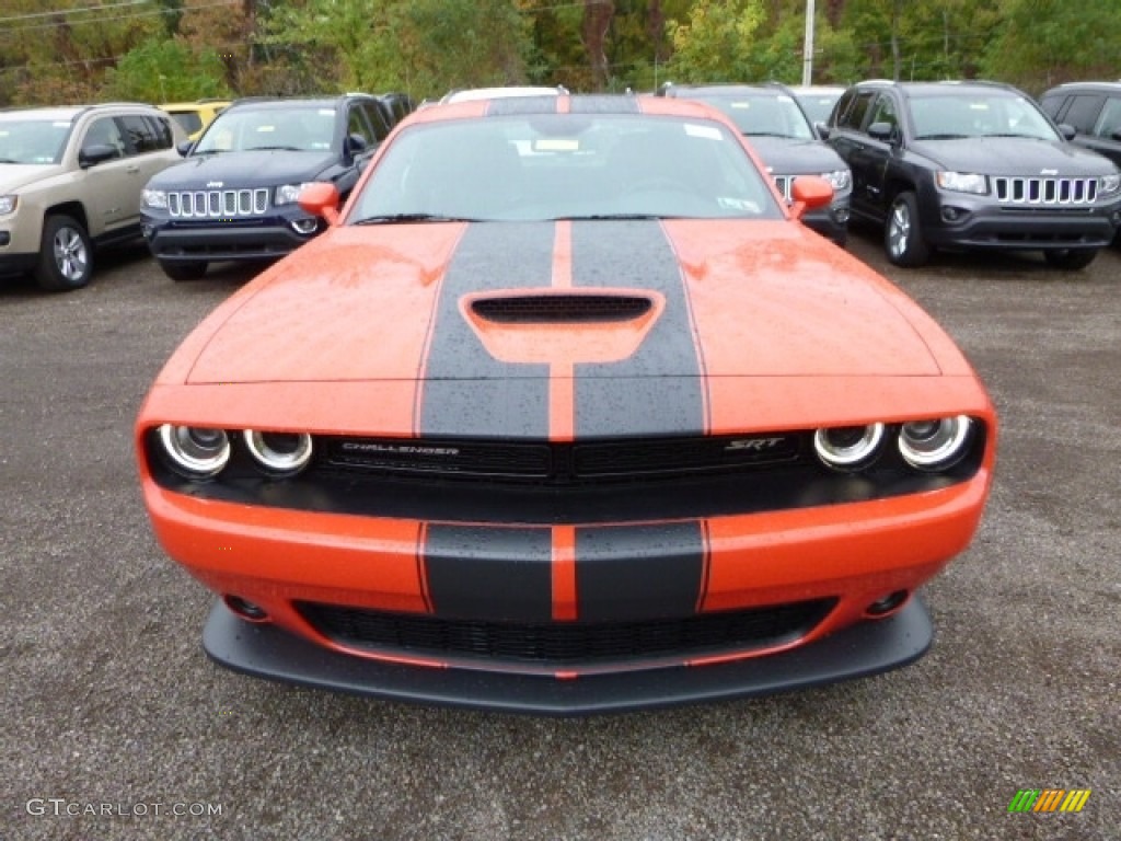 Go Mango 2016 Dodge Challenger SRT 392 Exterior Photo #116363471