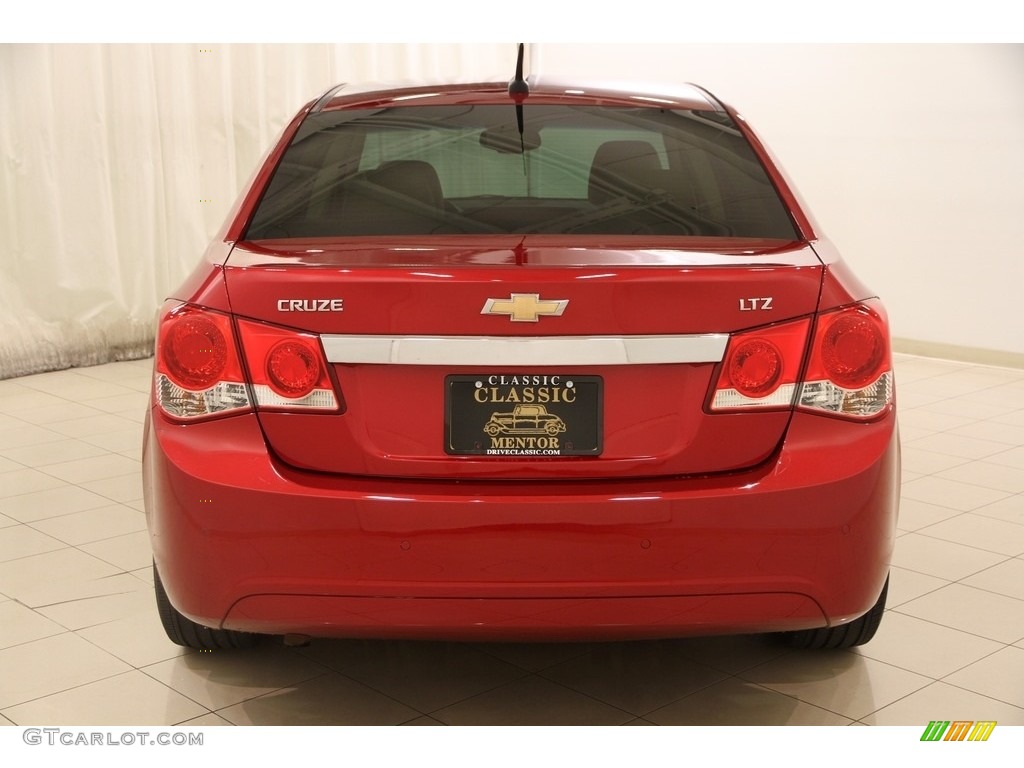 2011 Cruze LTZ - Crystal Red Metallic Tintcoat / Cocoa/Light Neutral Leather photo #15