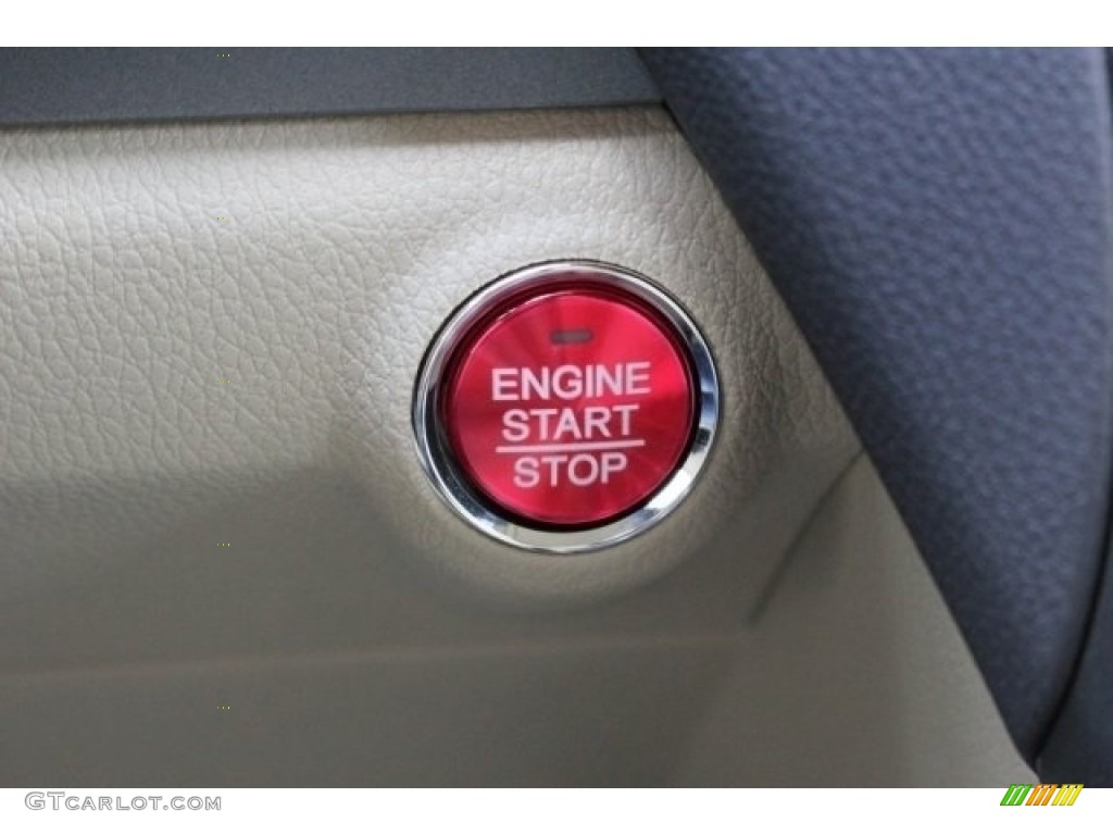2017 Acura RDX AWD Controls Photo #116373719
