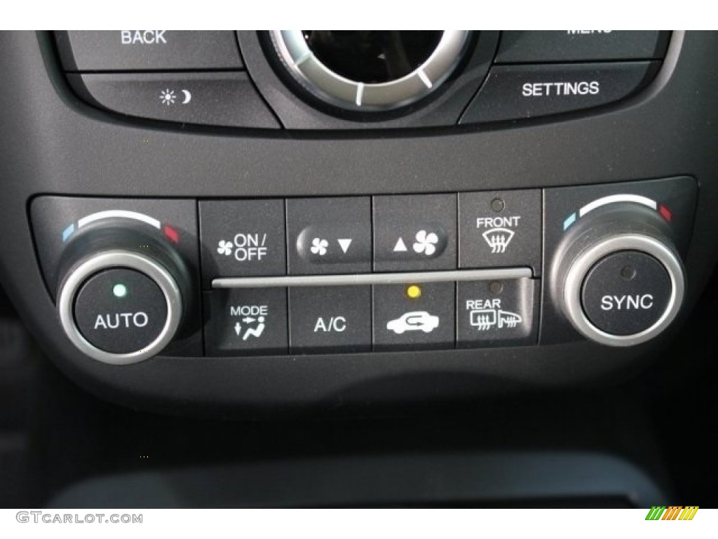 2017 Acura RDX Advance AWD Controls Photo #116375240