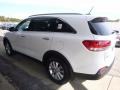 Snow White Pearl - Sorento LX Photo No. 5
