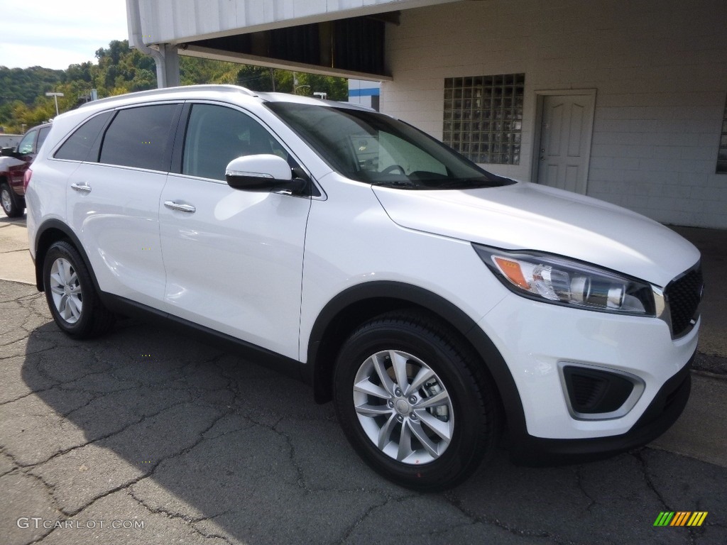 Snow White Pearl 2017 Kia Sorento LX Exterior Photo #116380196