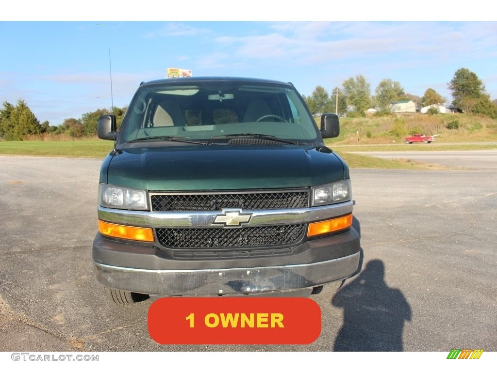 2011 Express LT 3500 Extended Passenger Van - Dark Green Metallic / Medium Pewter photo #4