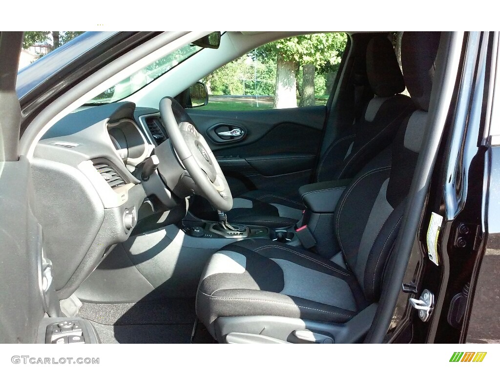 2017 Jeep Cherokee Sport Altitude 4x4 Interior Color Photos