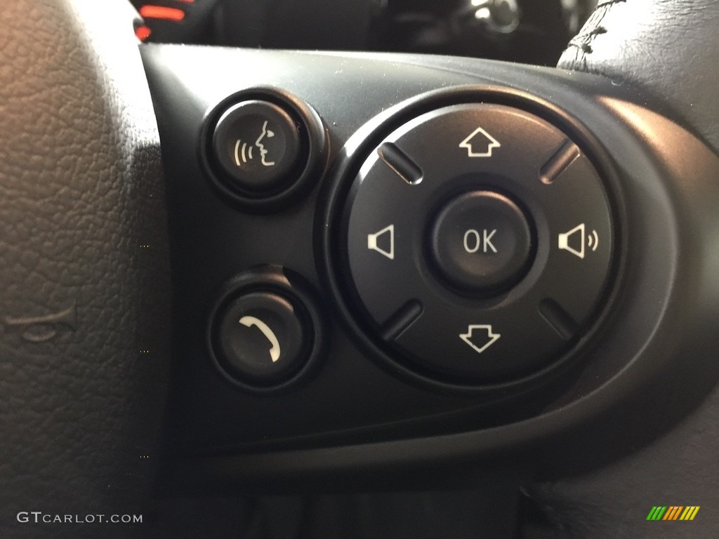 2017 Mini Clubman Cooper S ALL4 Controls Photo #116386325