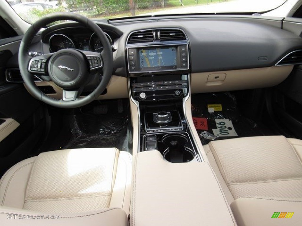 2017 XE 25t Prestige - British Racing Green / Latte photo #4