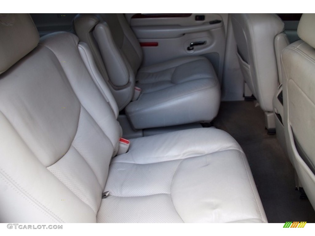2006 Escalade ESV AWD Platinum - Quicksilver / Pewter photo #18