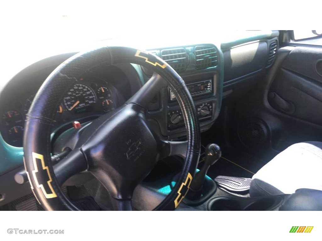 2001 Blazer LS - Light Pewter Metallic / Graphite photo #11