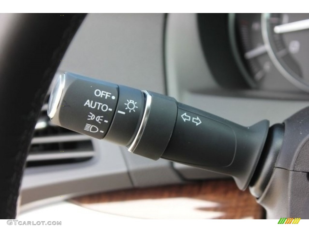 2017 Acura MDX Technology SH-AWD Controls Photo #116395772