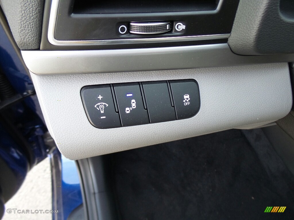 2017 Elantra Limited - Lakeside Blue / Gray photo #16