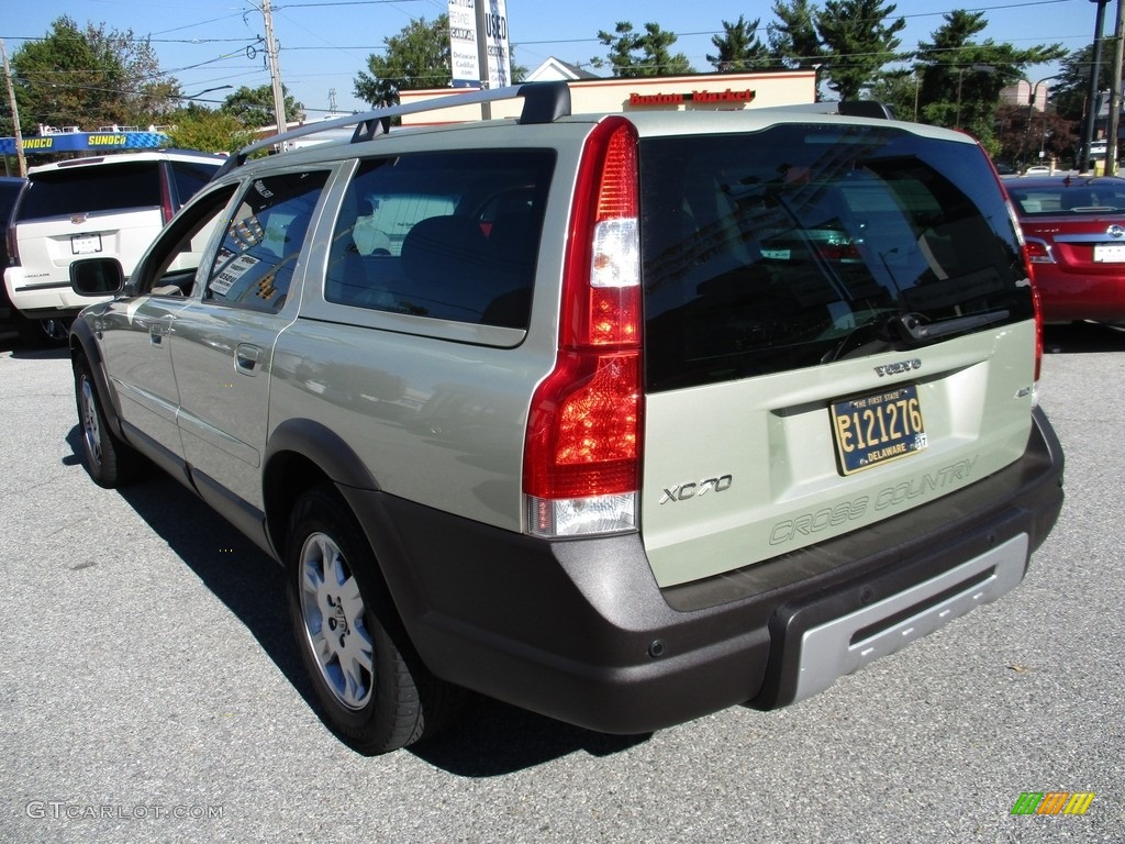 2006 XC70 AWD - Willow Green Metallic / Taupe photo #2