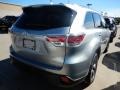 Silver Sky Metallic - Highlander XLE Photo No. 2