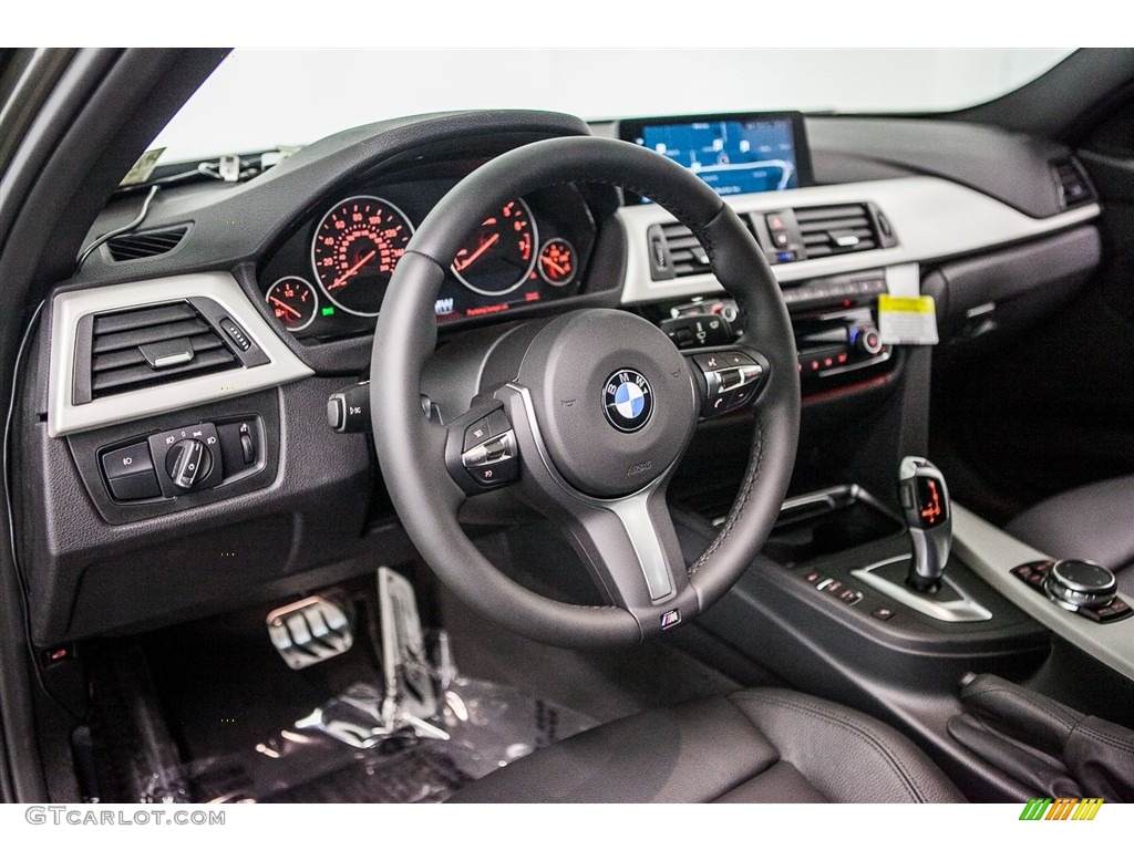 Black Interior 2017 BMW 3 Series 320i Sedan Photo #116403545