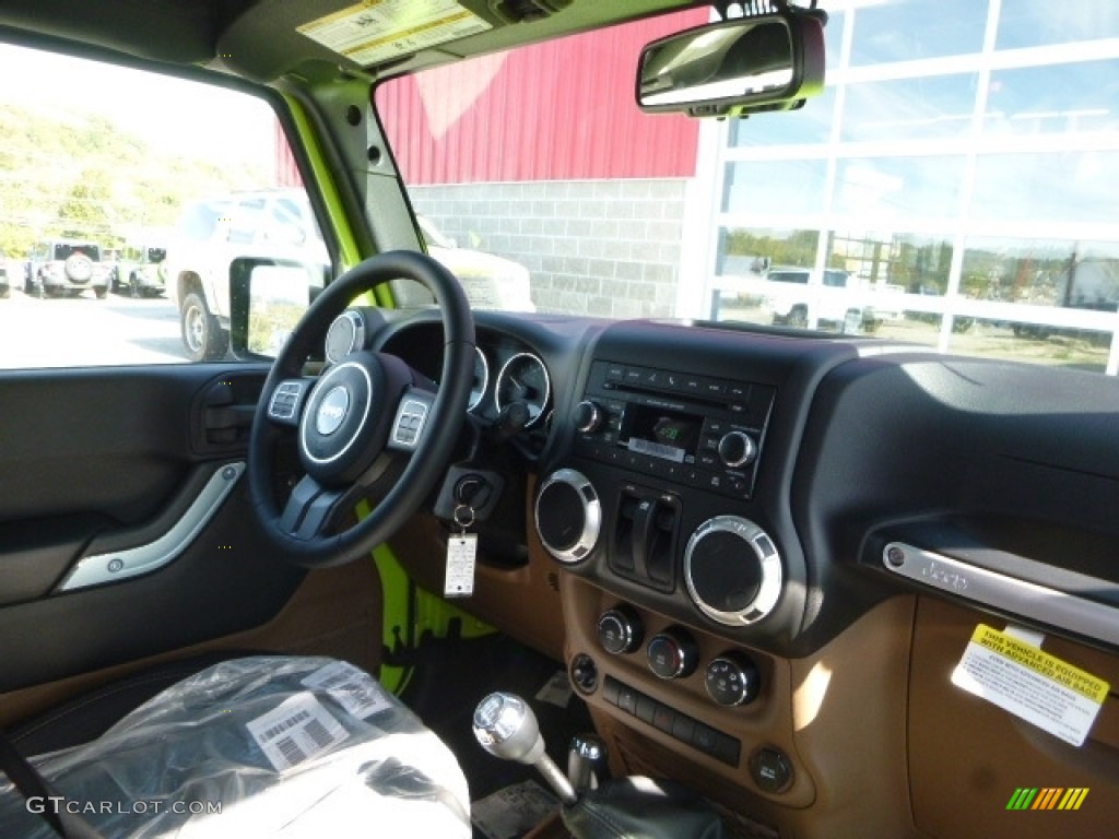2017 Wrangler Rubicon 4x4 - Hypergreen / Black/Dark Saddle photo #10