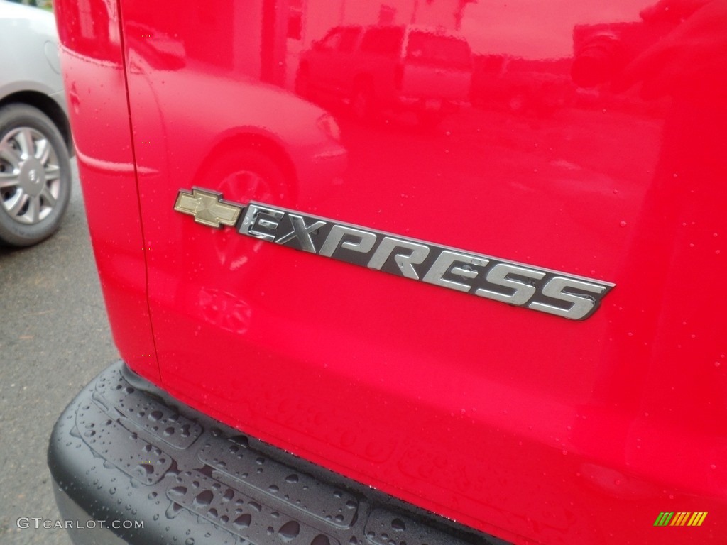 2017 Chevrolet Express 3500 Cargo WT Marks and Logos Photo #116419629