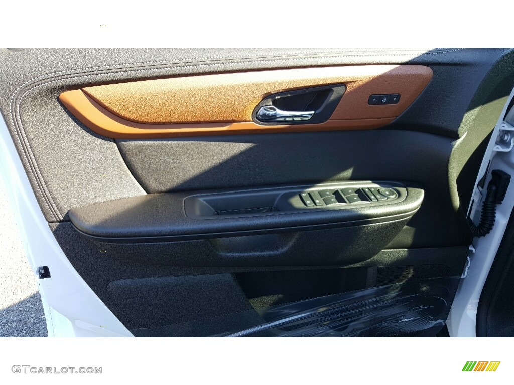 2017 Traverse LT AWD - Summit White / Ebony/Saddle Up photo #6