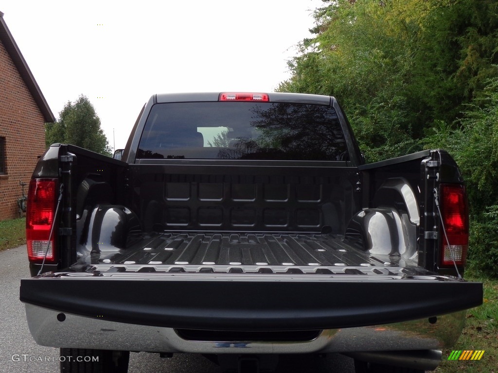 2017 2500 Tradesman Crew Cab 4x4 - Granite Crystal Metallic / Black/Diesel Gray photo #11