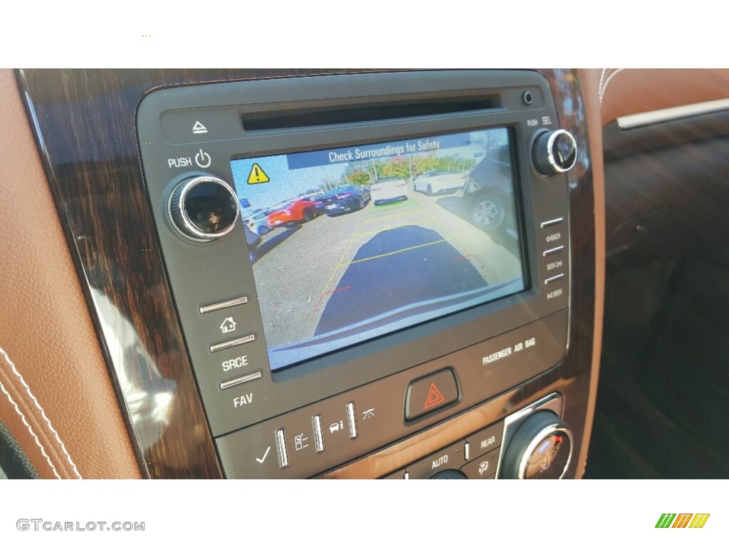 2017 Traverse LT AWD - Summit White / Ebony/Saddle Up photo #10