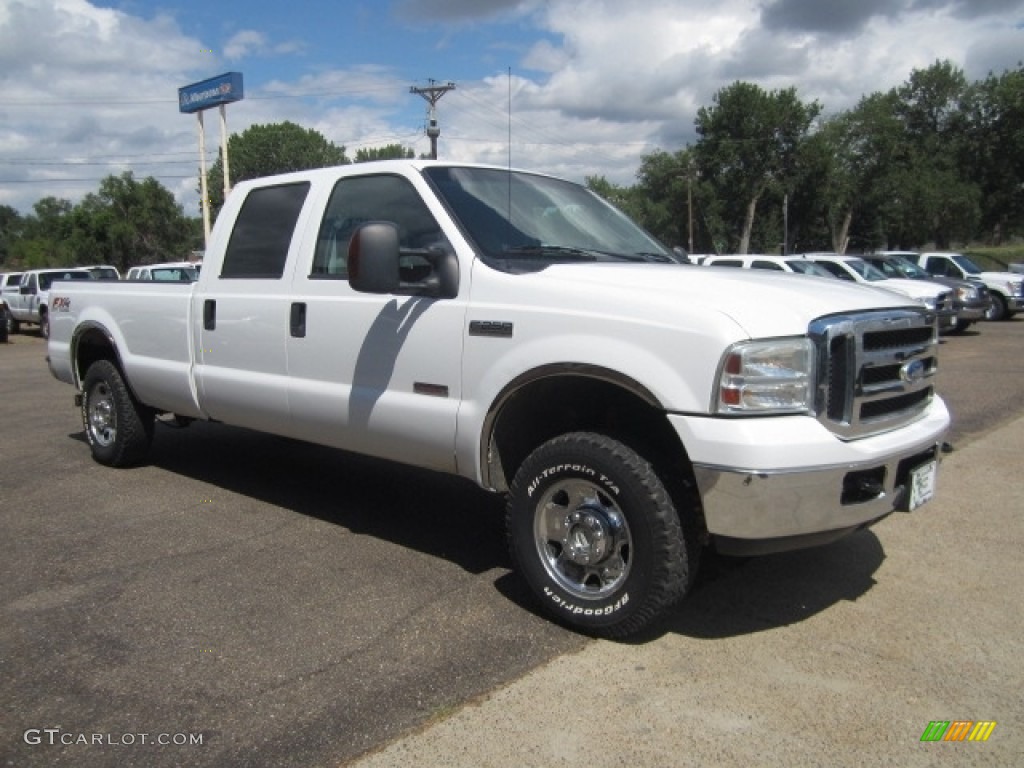 Oxford White 2006 Ford F250 Super Duty XLT Crew Cab 4x4 Exterior Photo #116420312