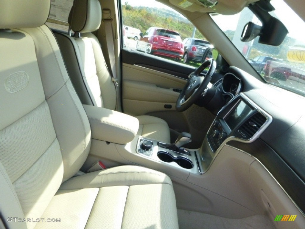 2017 Grand Cherokee Overland 4x4 - Bright White / Brown/Light Frost Beige photo #9