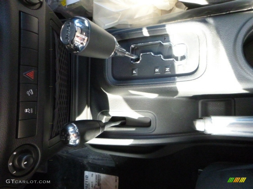 2017 Jeep Wrangler Willys Wheeler 4x4 Transmission Photos