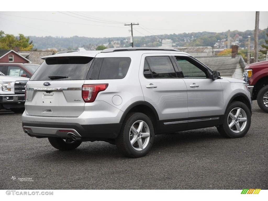 2017 Explorer XLT 4WD - Ingot Silver / Ebony Black photo #3