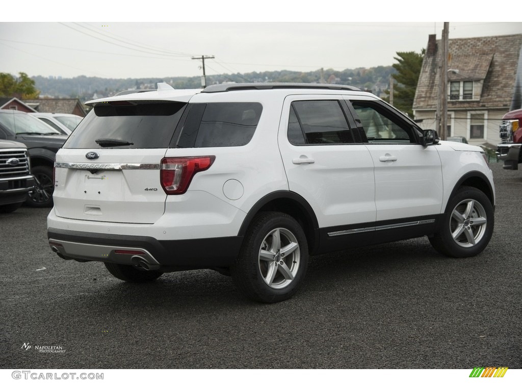 2017 Explorer XLT 4WD - Oxford White / Ebony Black photo #3