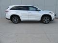 Blizzard Pearl - Highlander XLE Photo No. 3
