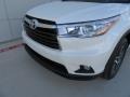 Blizzard Pearl - Highlander XLE Photo No. 10