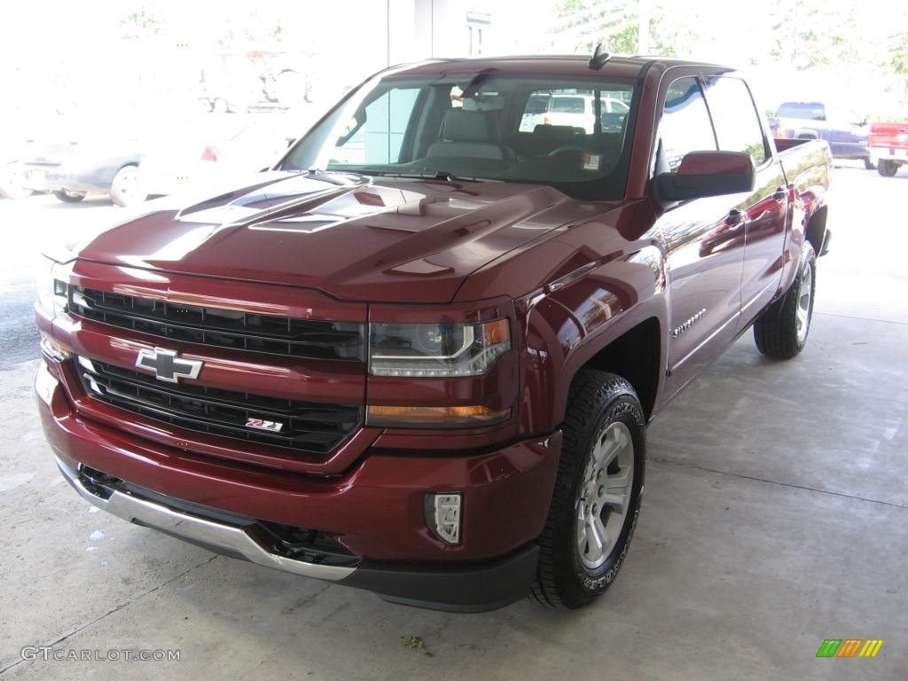 2017 Silverado 1500 LT Crew Cab 4x4 - Siren Red Tintcoat / Jet Black photo #18