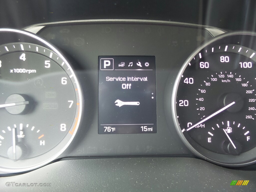 2017 Elantra SE - Silver / Gray photo #24