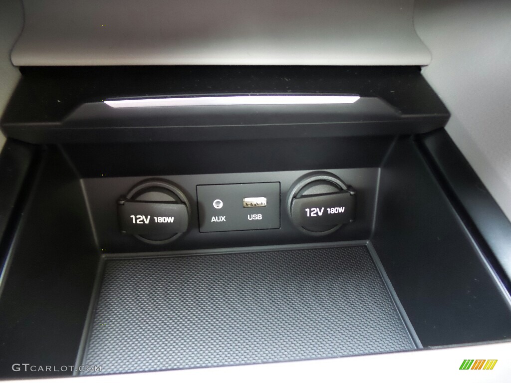 2017 Elantra SE - Silver / Gray photo #30