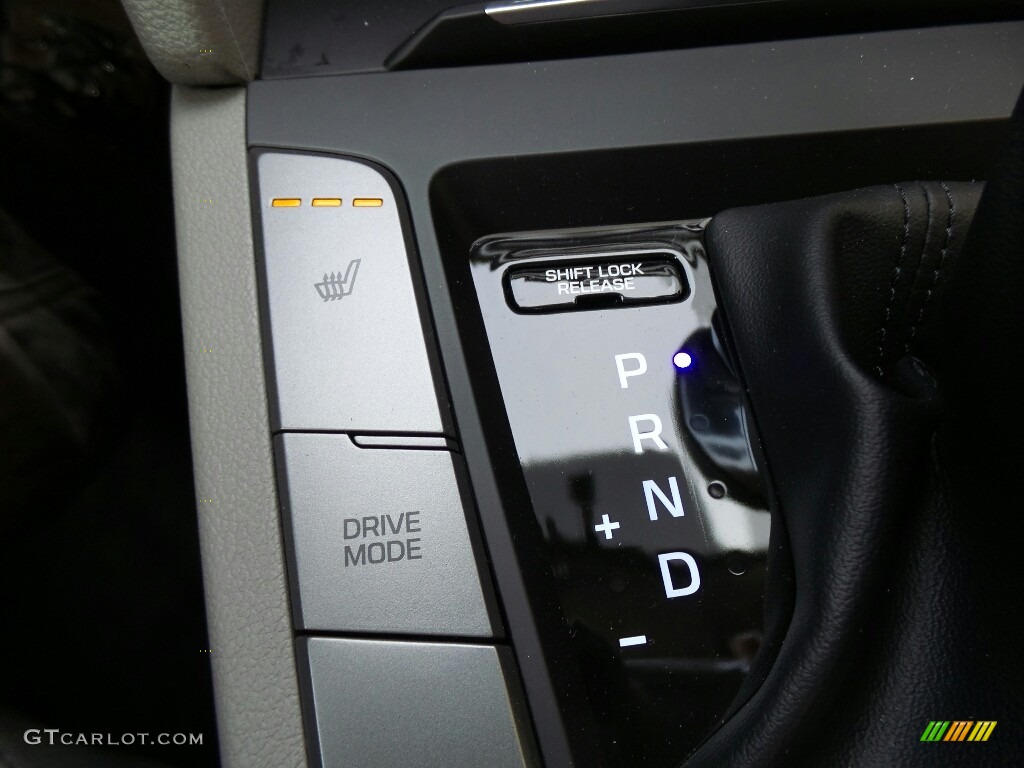 2017 Elantra SE - Silver / Gray photo #33