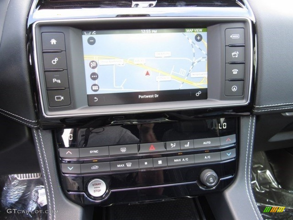 2017 Jaguar F-PACE 35t AWD R-Sport Controls Photo #116454193
