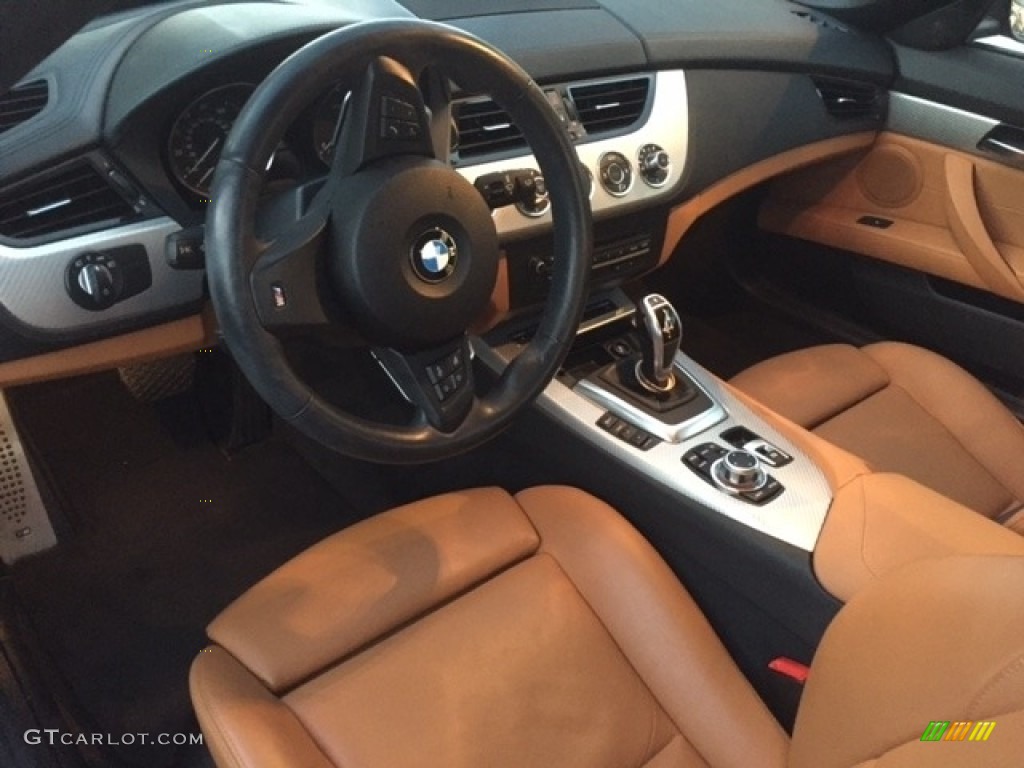 Walnut Interior 2015 BMW Z4 sDrive35i Photo #116456923