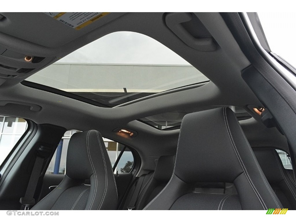 2017 Mercedes-Benz GLA 250 4Matic Sunroof Photo #116460412